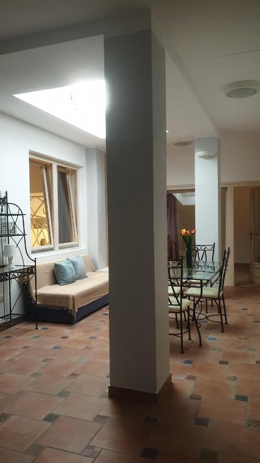 Apartmani N.May'S Karlovac Esterno foto