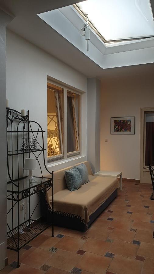 Apartmani N.May'S Karlovac Esterno foto
