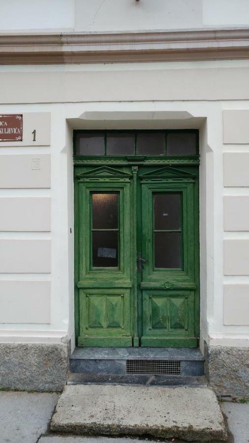 Apartmani N.May'S Karlovac Esterno foto