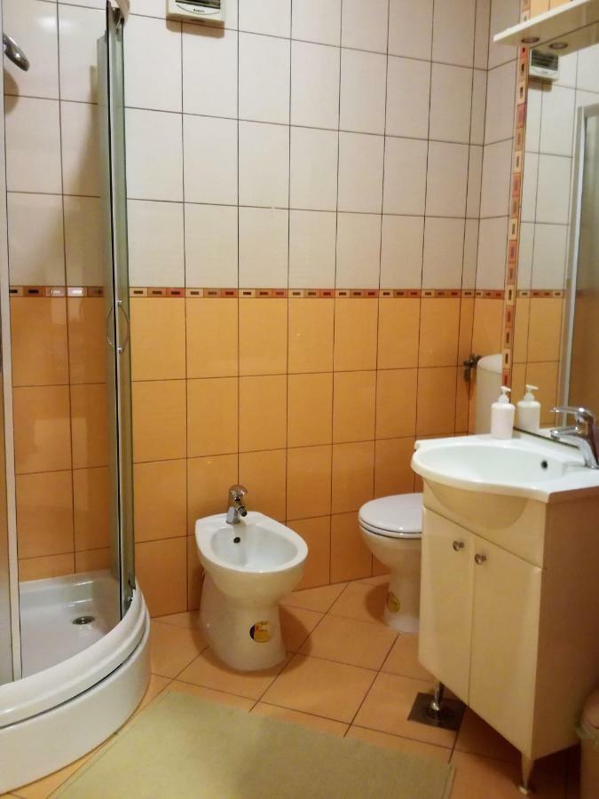 Apartmani N.May'S Karlovac Esterno foto